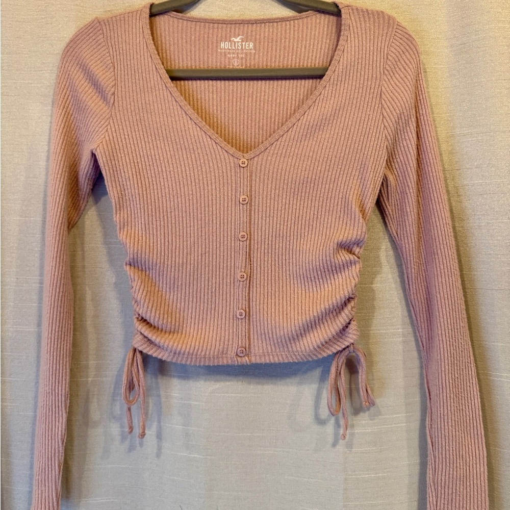 Hollister Women's Dusty Pink Ribbed Top